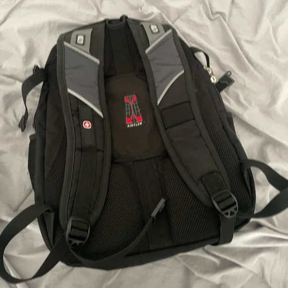 Backpack - Picture 3 of 3